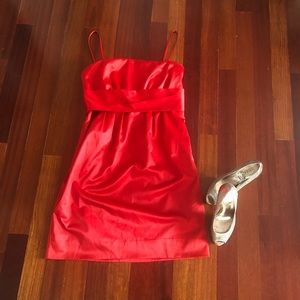 New York & Company: Red Dress 👗